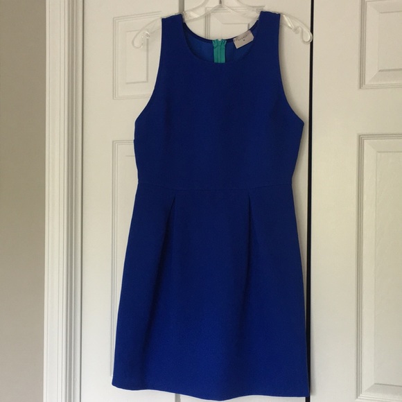 Everly Dresses & Skirts - Everly blue tank dress with zipper detail